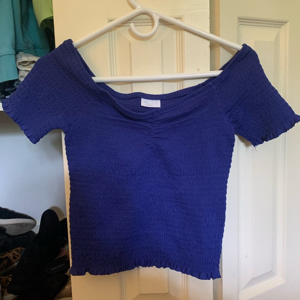 Cropped Blue Top